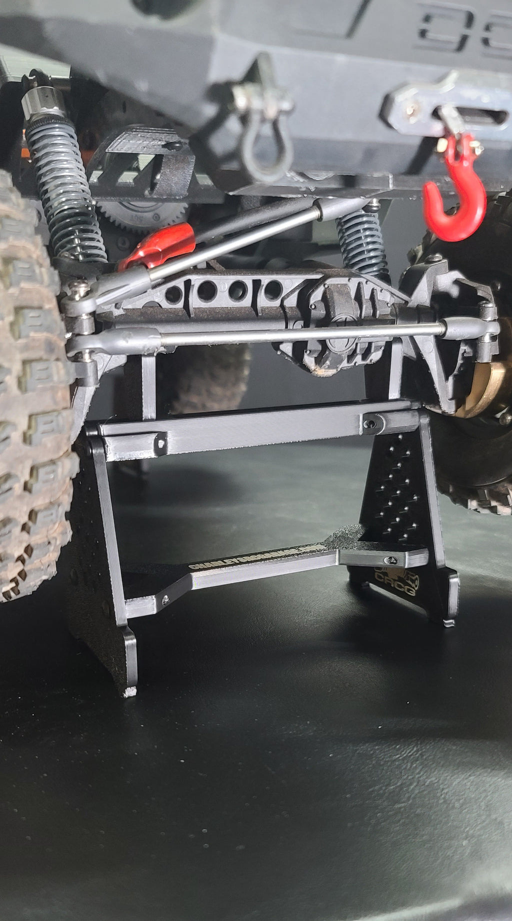 Adjustable Mount Display Stands